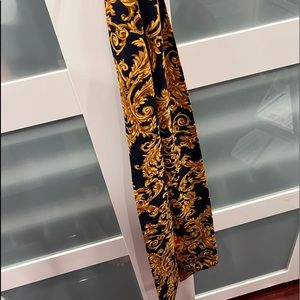 Ralf Lauren top with scarf